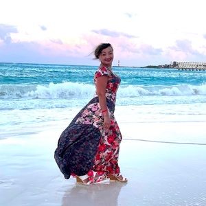 Meet your Posher, Nora